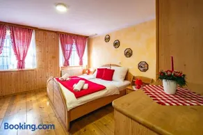 Slovenian Traditional Guest House - Image 2