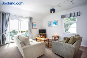 Tredreath, Manor Cottages - Image 3