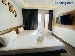 HOTEL ROYAL VANILLA - Image 1