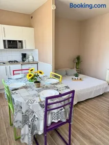 2 logements séparés 2 et 5 couchages au Rez-de-Chaussée à Chambretaud, 5 min Puy du Fou - Image 1