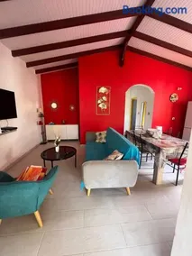 Maison cosy avec jacuzzi - entre Mer & Montagne - 5 Personnes & 1 bébé - Image 3