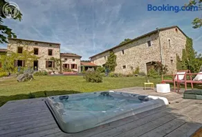 Charmante maison de famille au calme, 5 chambres, jacuzzi - Image 3