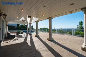 Luxury Hilltop Villa with Pool Stunning View - Image 4