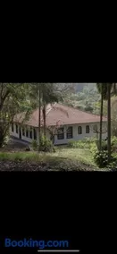 Casa de Campo Fazenda, localizada 8km da cidade de Guaxupé, na Zona Rural - Image 2