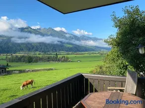 Mountain View near Kaprun - Steinbock Lodges - Image 1