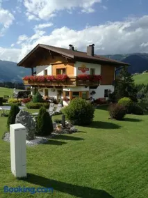 Haus Rosa - Image 1