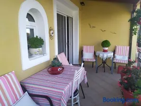 Dora's Home - Image 3