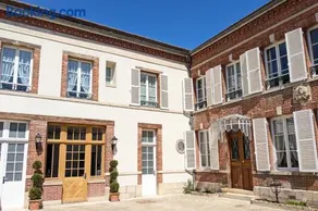 Maison à Deux Mains - Image 3