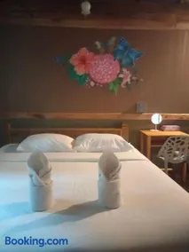 Lazy Hut - Image 3