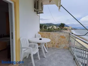 Seaside Studios - Image 1