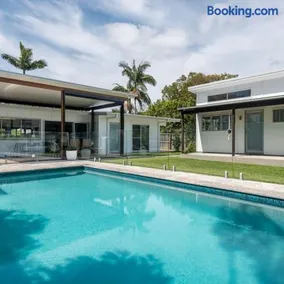 Family friendly beach house - Image 1
