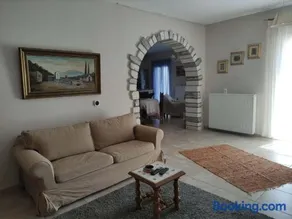 Pera Horio House - Image 4