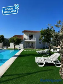 CANAVESES RIVER HOUSE - Apartamentos com piscina partilhada - Image 1