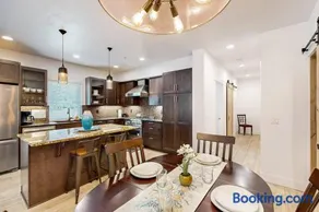Sunny apartments with fireplace partial ocean views washer&dryer grill & AC - Image 4
