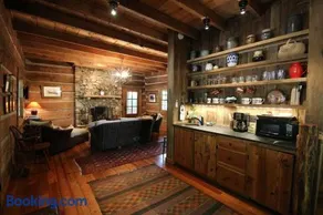 Sarah`s Cabin · Sarah`s Cabin in Pisgah Forest - Image 3