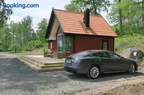 Lovely house on beautiful private lakeside estate! - Image 2