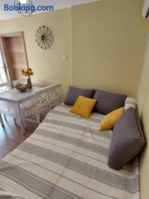 Mexicana Apartment Yellow - Image 4