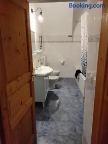 Alpine's Apartment - Image 3