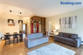 Casa delle colonne - big and elegant apt by Home a porter - Image 4