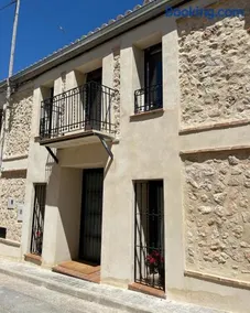 Alojamiento Rural Villa Pedrón - Image 1