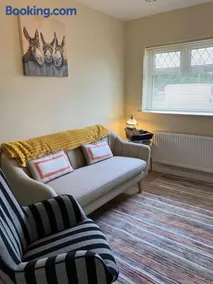 Whitethorn Cottage, Palmfield - Image 5