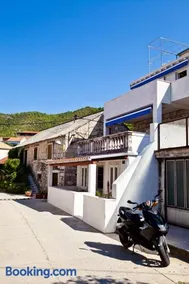 Accommodation Family Magazin - Image 1