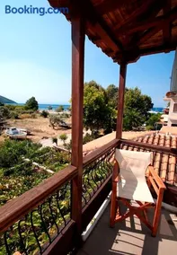 Athina Apartments - Image 2