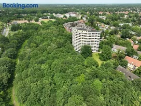 Modernes Apartment mit Panorama-Balkon & Weitblick über Hannover - Image 1