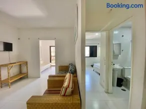 APARTAMENTO Pe na Areia com piscina vista mar bairro nobre - Image 3
