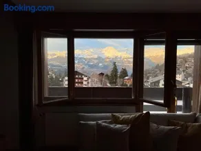 tHE Eagle Nest Duplex - Your Mountain Retreat - Image 1