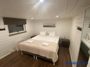 Port Hotel Ocean Villa - Image 3
