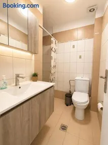 Aura Sivota Studio - Image 3