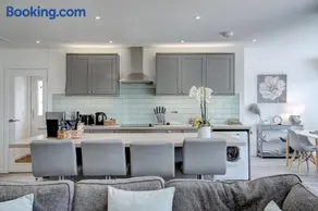 The Hollies by Winterton Cottages - Image 4