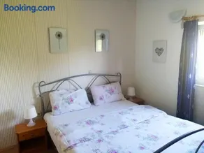 Charming Apartment in Zaton Terrace - Image 5