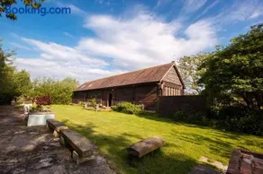 The Timber Barn South Downs West Sussex Sleeps 18 - Image 1