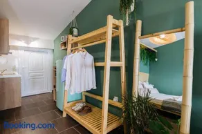 Boho Sea View Studio - Image 2