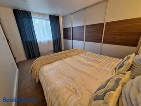 Modern One-Bedroom house - Image 4