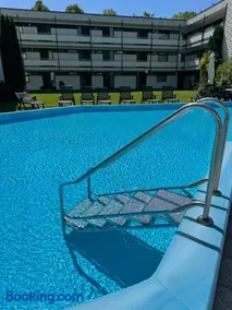 Modernes Seeblick Apartment mit Sauna und Poolnutzung - Image 1
