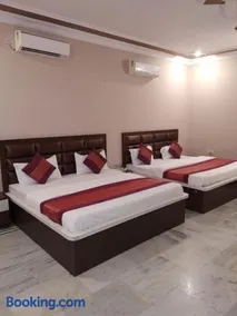 Vrinda Apartments - Image 2