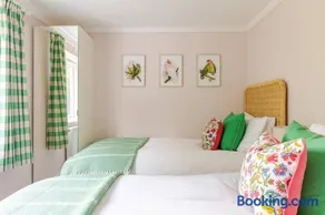 Charming Barn Retreat Near Pewsey & Woodborough - Image 3