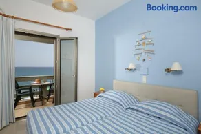 Flisvos Rooms - Image 1