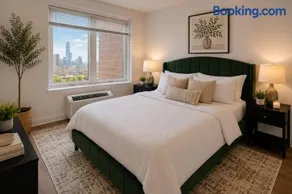 Midtown East Waterfront Stay - Image 2