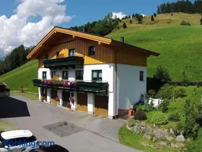 Modern Holiday Home in Maria Alm near Ski Area - Image 2