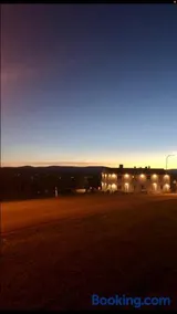 Jättefin lägenhet mellan staden och fjället - Image 4