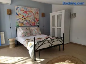 ÁTICO GUADALEST rooftop apartment with beautiful views and art - Image 3