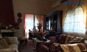 Krisafi Guesthouse - Image 1
