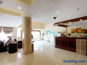 GreenTree Inn Jinhua Railway Station Express Hotel - Image 3