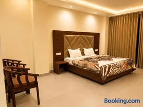 Hotel Pineora - Image 3