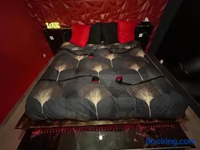 Love Room La Tour - Image 4