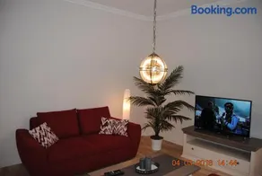 Schöne Ferienwohnung zentral gelegen - Image 4